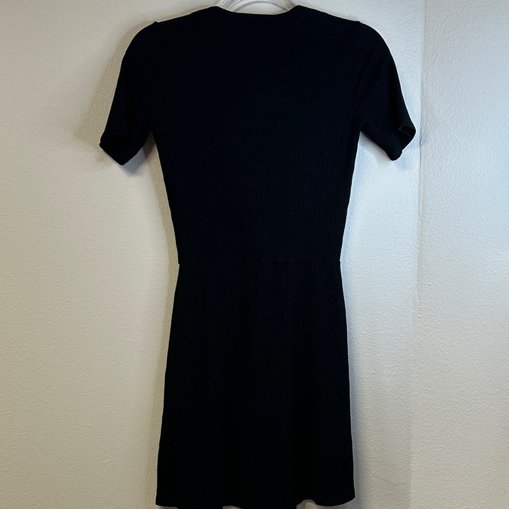 Reformation Cardinal Black Button-Front Ribbed Mini Dress Women’s Size M EUC - Picture 6 of 6